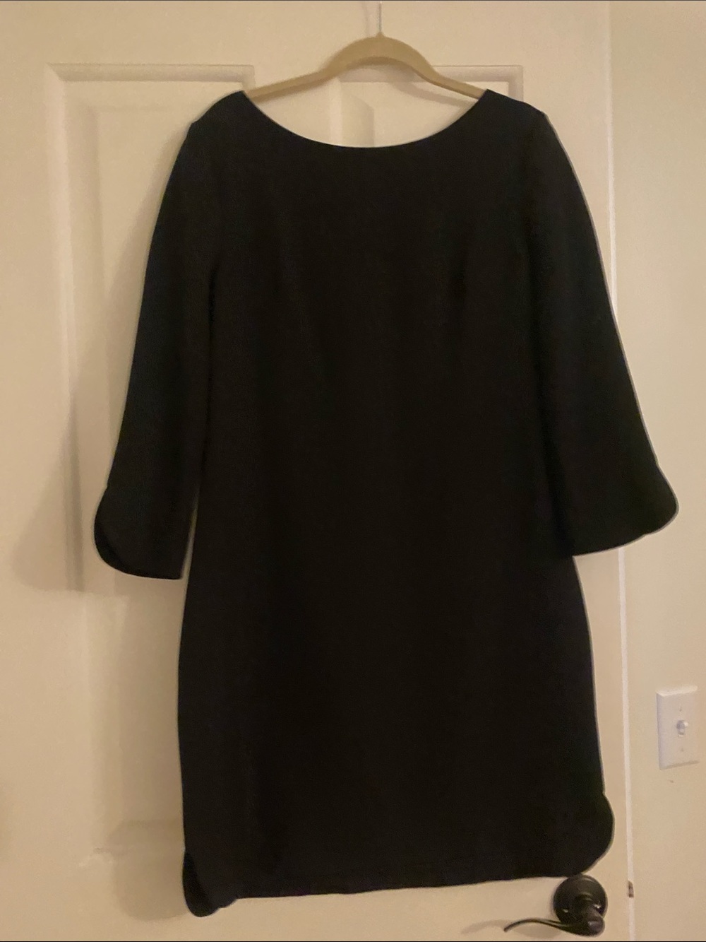 Vince Camuto Black Mini Shift Dress with Flared Three-Quarter Sleeves